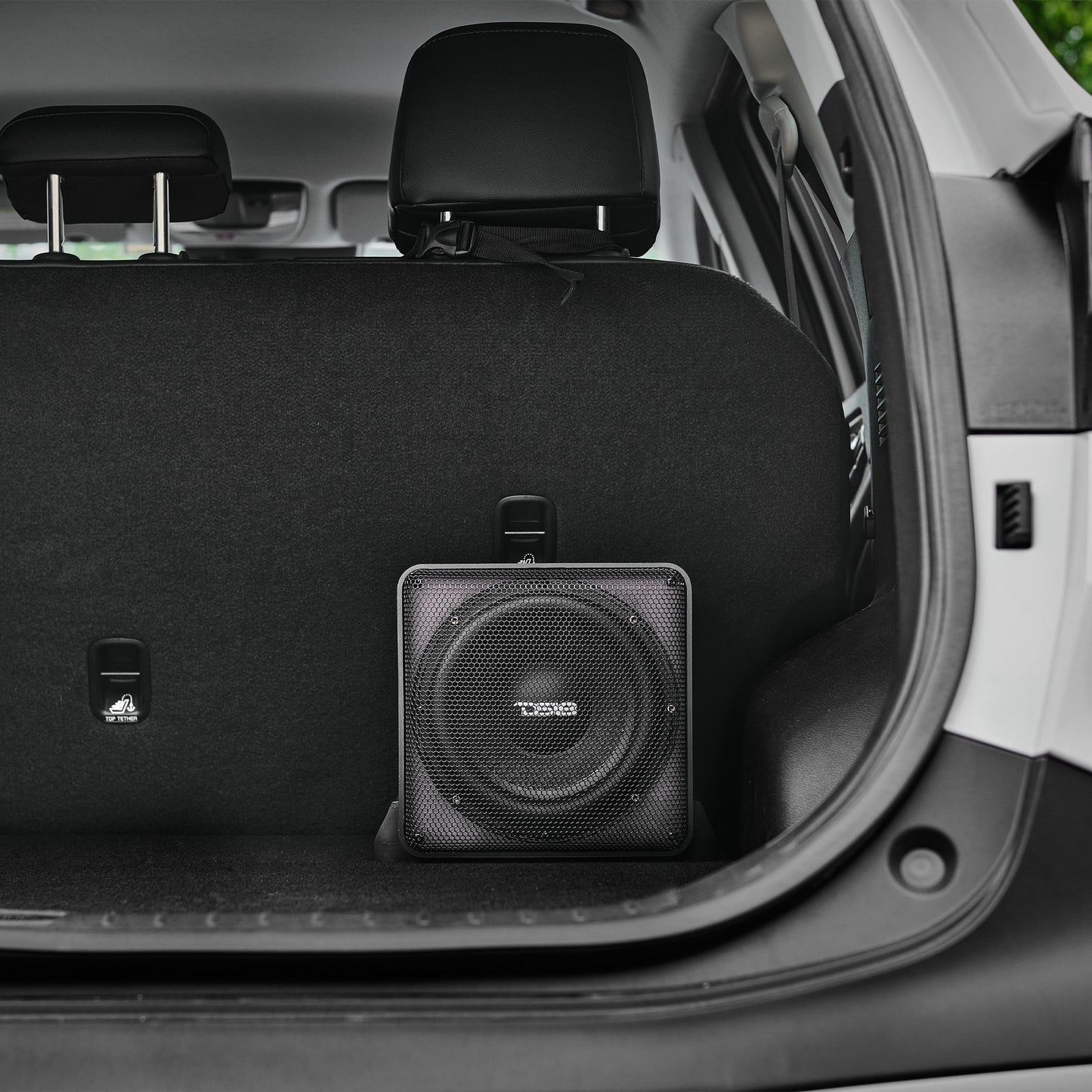 Dual 8" Loaded High End Aluminum Subwoofer Enclosure 300 Watts Rms