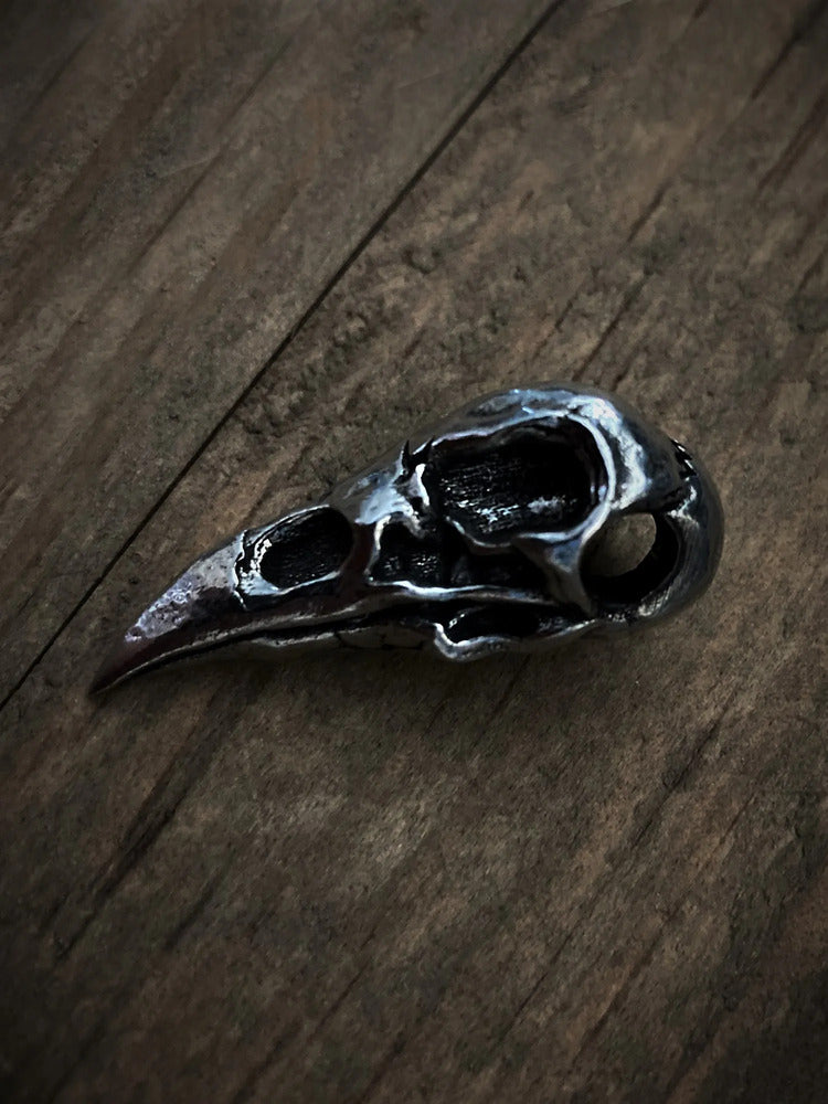 BBK-05 Raven Skull Keychain